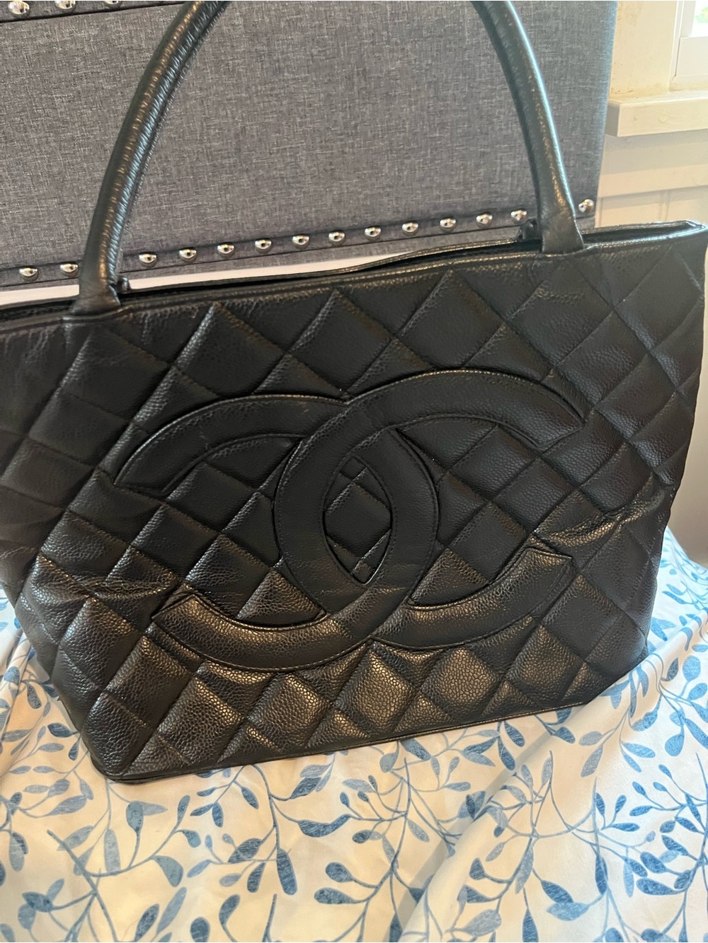 CHANEL Black Quilted Caviar Leather Tote with Signature CC